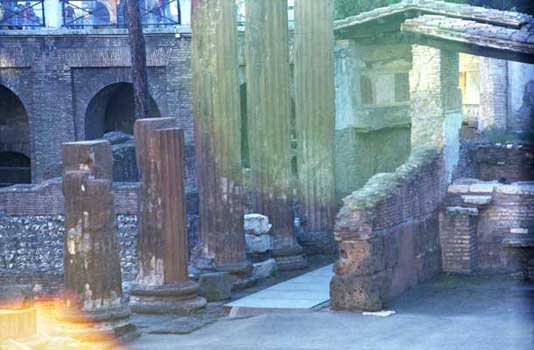 Rome Apparition Photography Top Art Gallery Link to Hong Kong, Athens, Paris, New York City And Geneva.